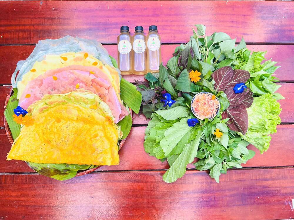Bánh xèo miền Tây - Khu du lịch Tuấn Tường