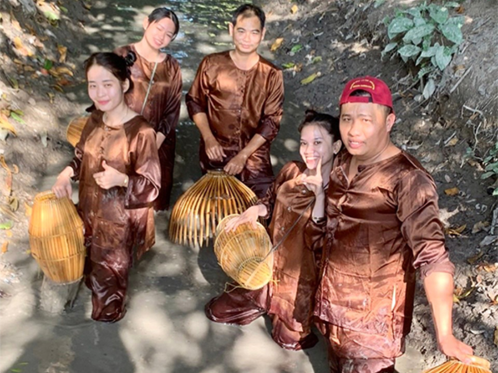 Nơm Bắt Cá Đồng