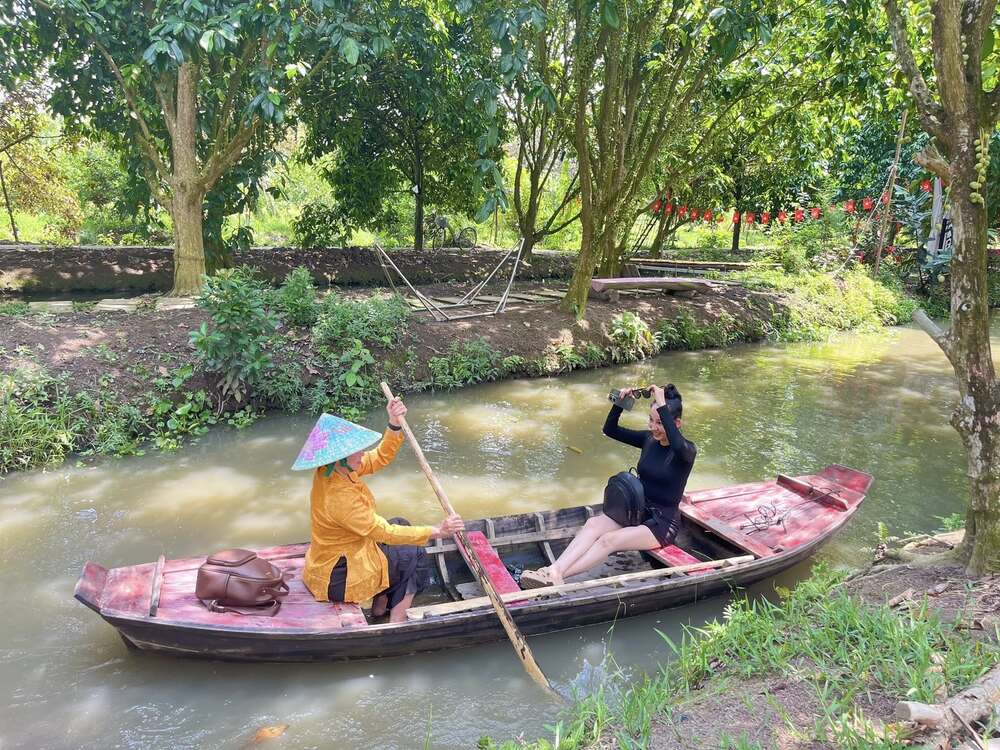 Xuồng ba lá miền tây - Khu du lịch Tuấn Tường