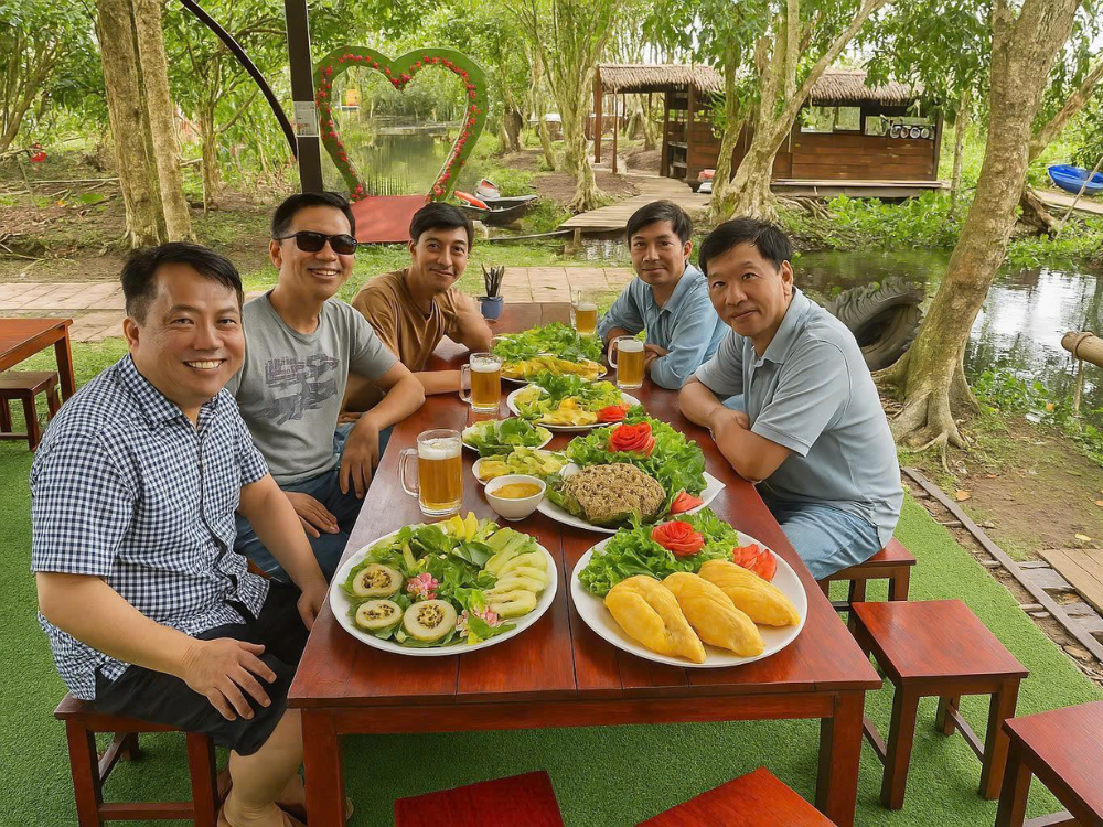 Tận Hưởng Trải Nghiệm Chèo Thuyền Ba Lá Tại Tuấn Tường